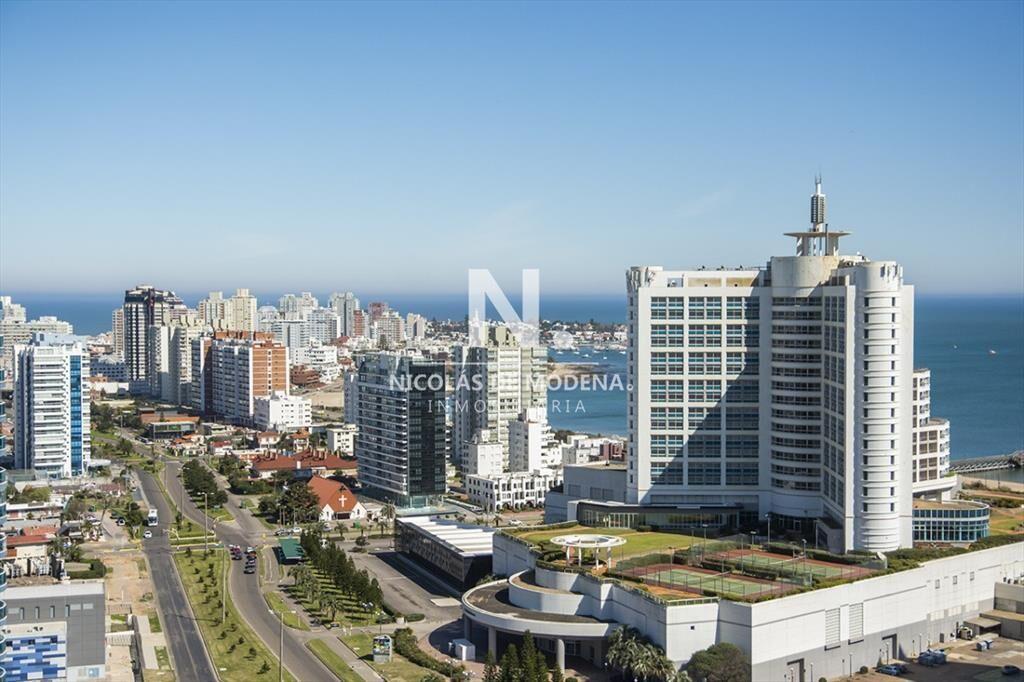Hermoso Penthouse en venta con vista panorámica,