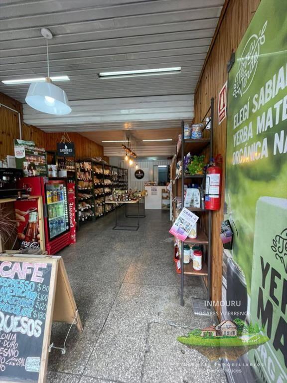 Venta de Llave comercial en Corón