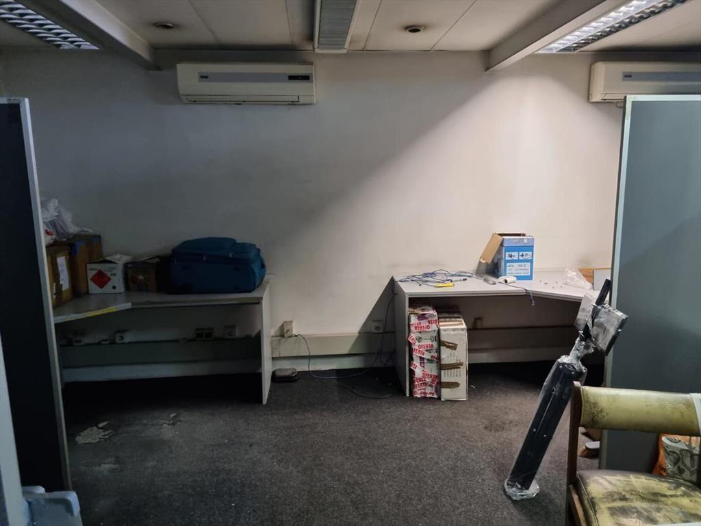 Local -Rivera prox Luis Alberto de Herrera, 668 m2 edifica