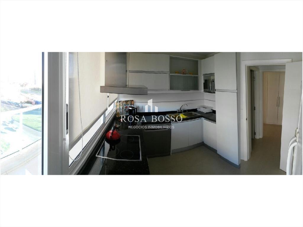 Apartamento en Mansa, 3 dormitorios *