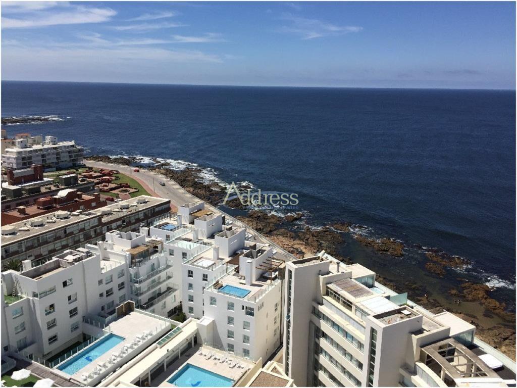 Apartamento en Peninsula, 3 dormitorios *