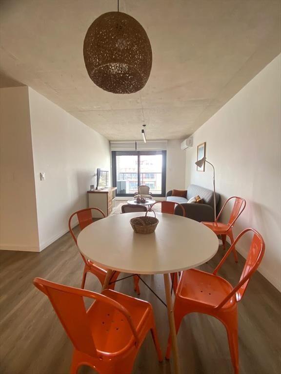 Venta de apartamento de 2 dormitorios uno en suite, 2 baños