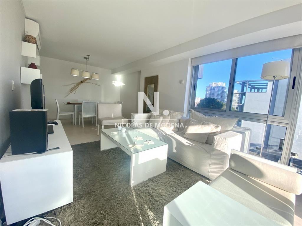 Hermoso apartamento de 3 dormitorios a metros de la Mansa e