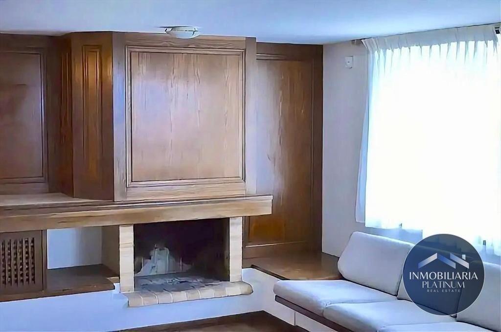 Apartamento en venta c/ cochera en Punta Carretas