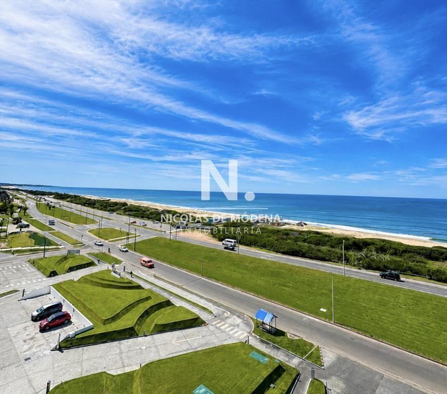 Apartamento de 3 Dormitorios en Brava, Punta del Este