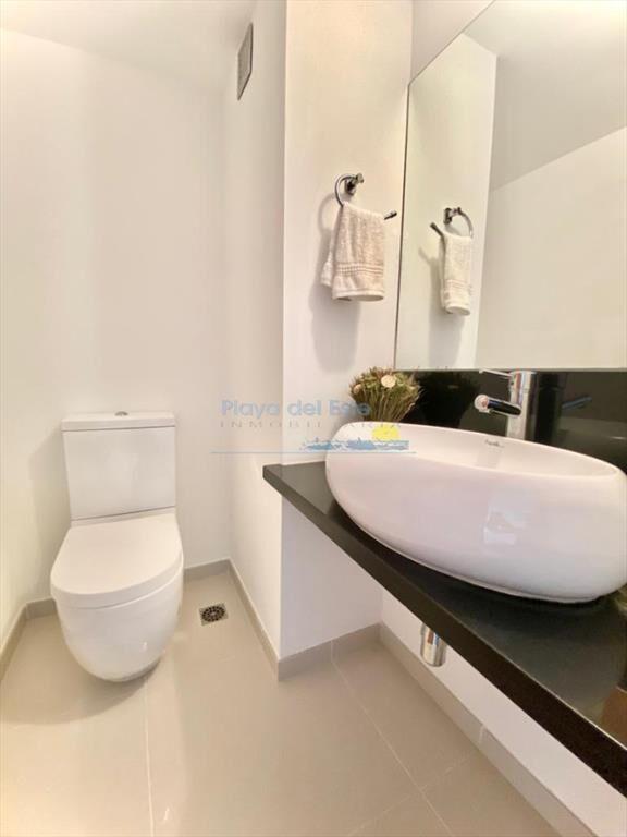 APARTAMENTO EN VENTA SUNRISE TOWER 2 DORMITORIOS