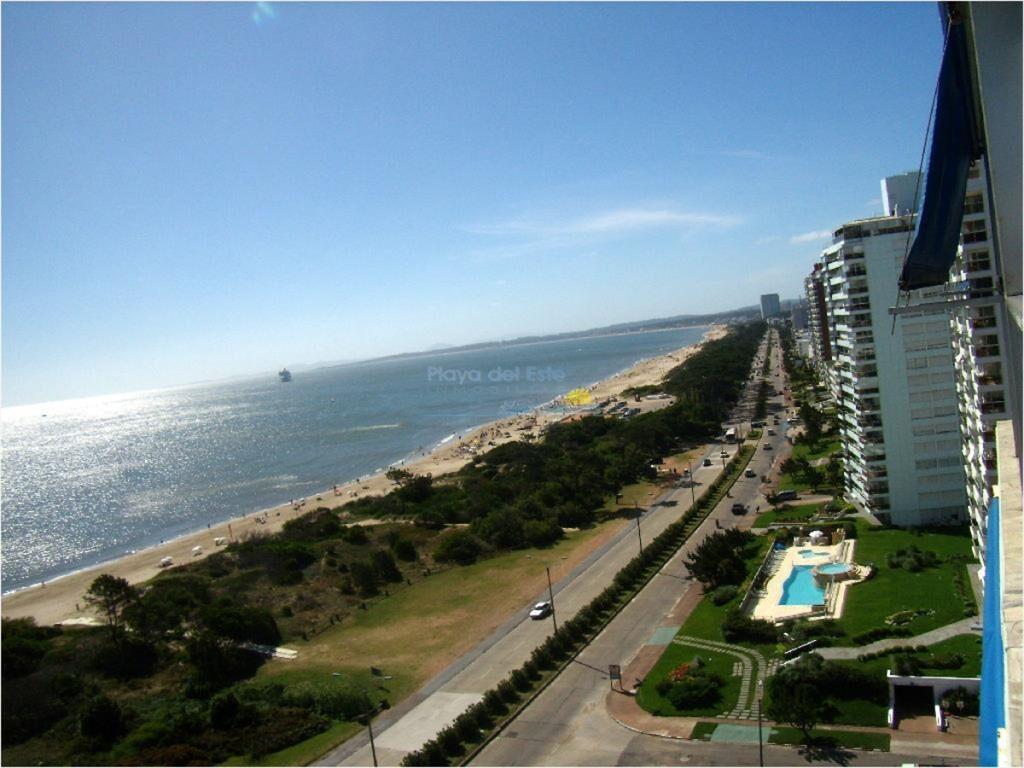 Apartamento en Venta de 3 dormitorios en Punta ,