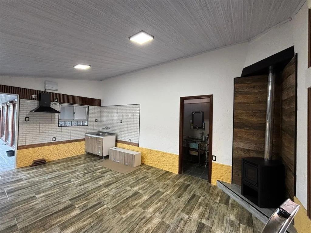 Casa en venta con apartamento en mismo padron piscina 560 m