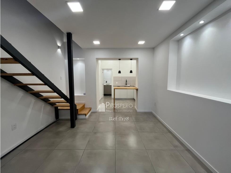 2178/2 Venta Duplex 2 dorm Aguada Terraza Parrillero