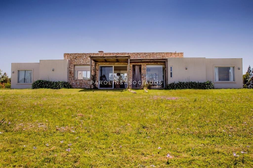 Casa en venta de 3 dormitorios en El Quijote del
