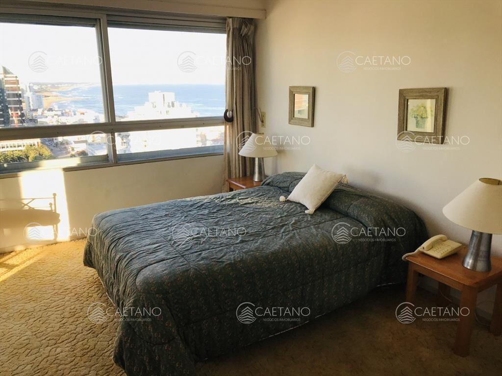 Apartamento en Peninsula, 2 dormitorios *