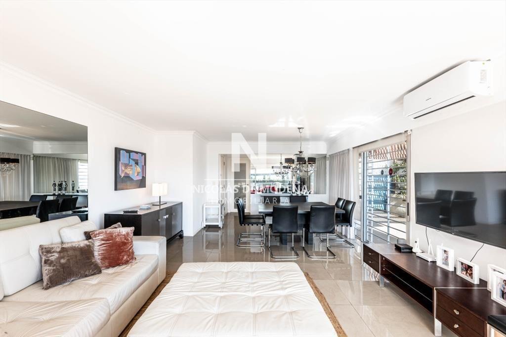 Vende apartamendo en Peninsula, Punta del Este de