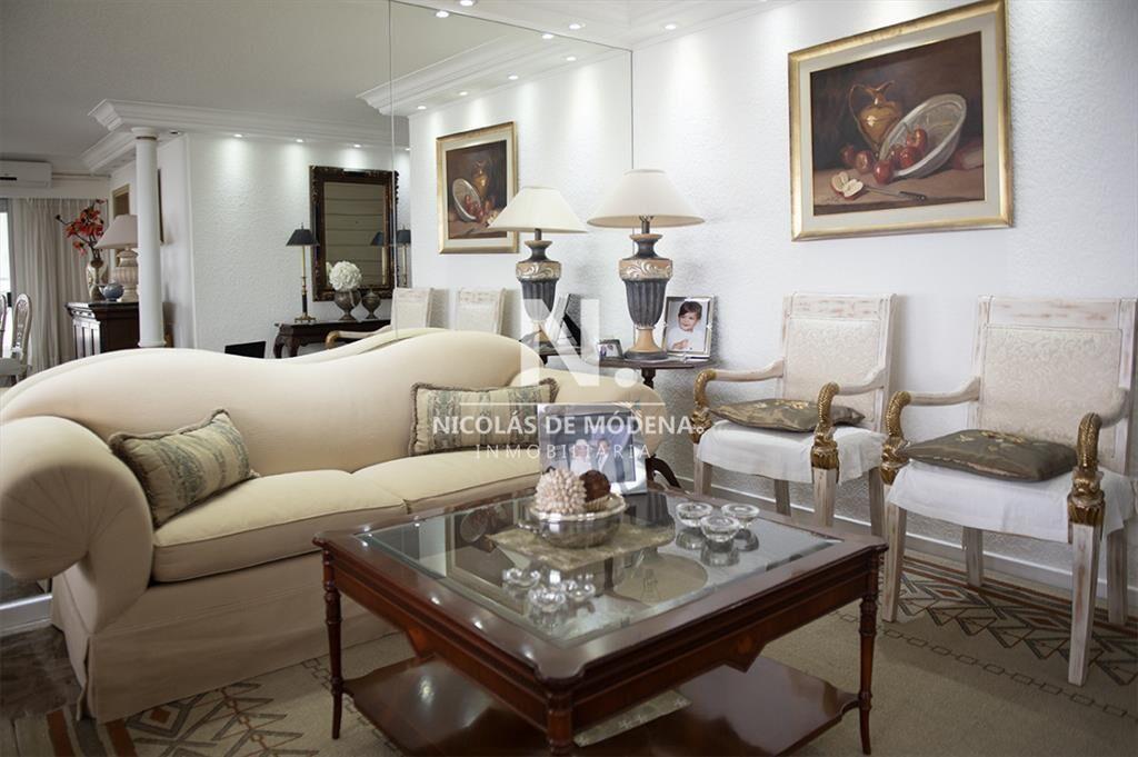 Vende apartamento de 3 dormitorios en Mansa, Punta del Este