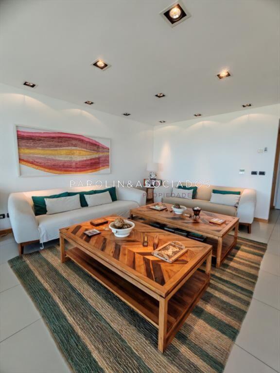 Departamento en Venta de 3 Dormitorios en Tiburon