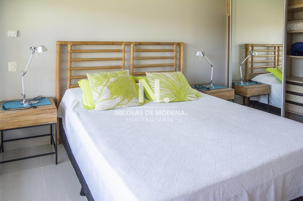 Departamento de 2 dormitorios a pasos del mar en