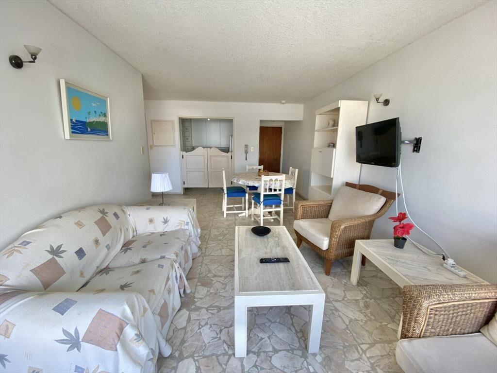 VENTA DE APARTAMENTO DE 1 DORMITORIO Y MEDIO EN