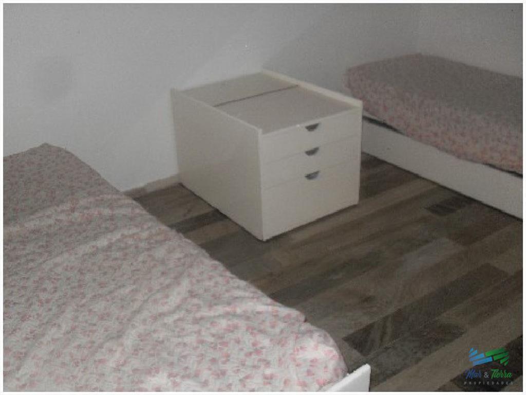 Apartamento en Brava, 3 dormitorios *