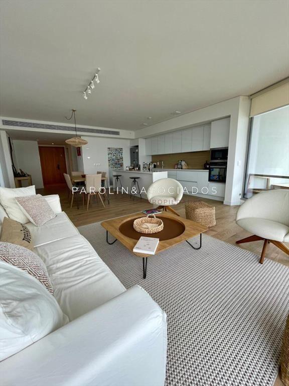 Venta apartamento 2 dormitorios en Torre Trump,