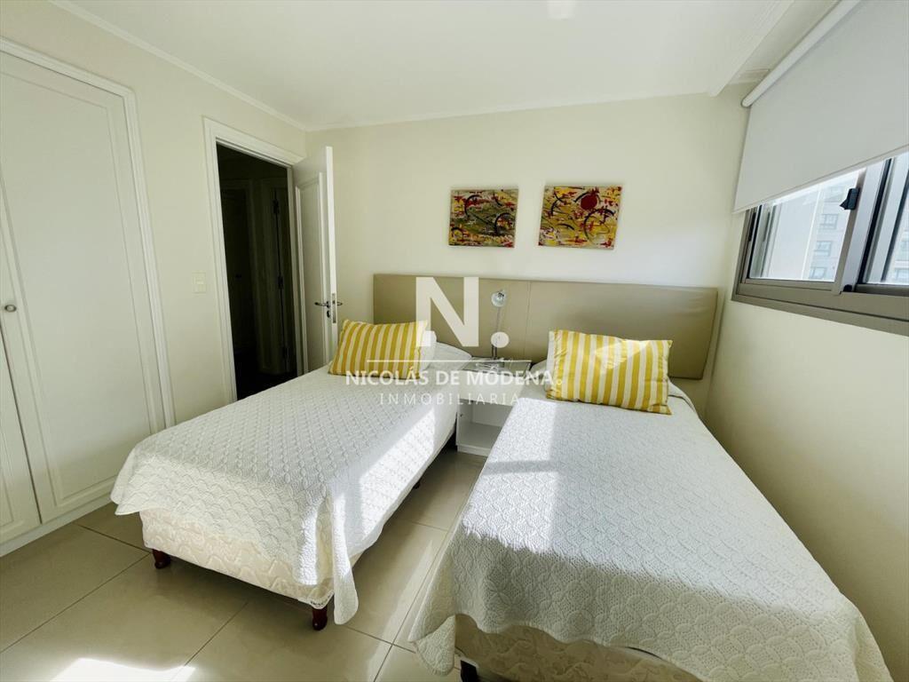 Vende apartamento en Imperiale, Punta del Este