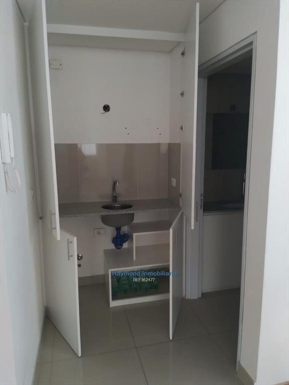 Excelente oficina de 46m2 con garage en Ciudad Vieja