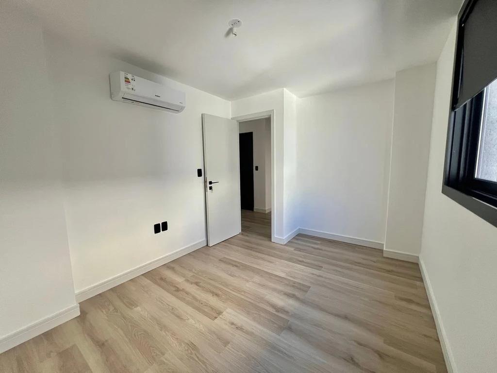 Venta de apartamento de 2 dormitorios en Los Olímpicos, La B