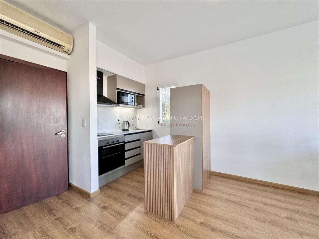 Apartamento en venta 1 dormitorio frente al Mar, Punta del