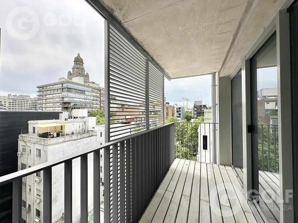 Venta apartamento 2 dormitorios con renta en Barrio Sur