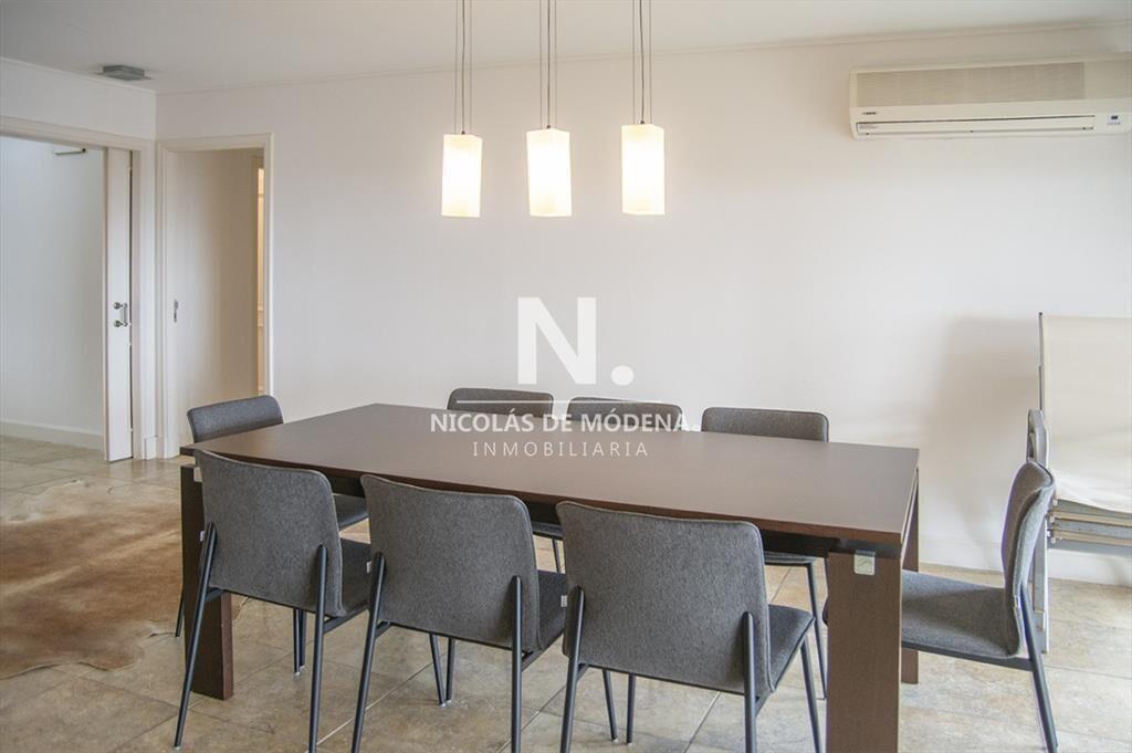 Departamento en venta en Playa Mansa a 100 mts 4