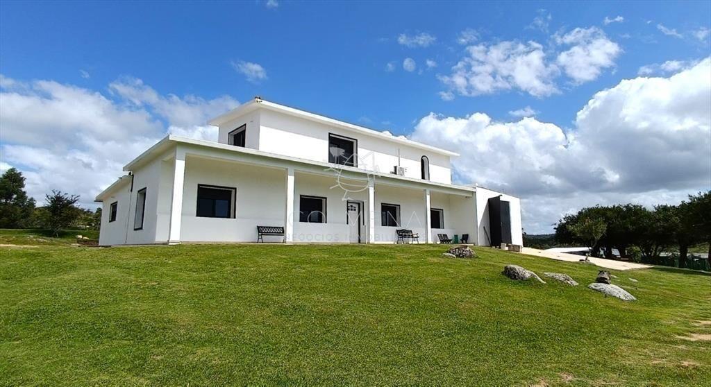 Campo en venta, a los pies del Cerro Catedral,
