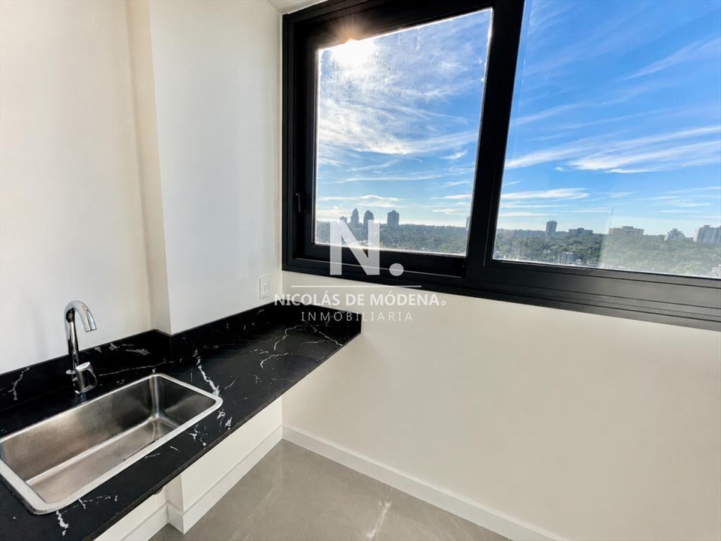 Departamento de 4 dormitorios en venta frente al
