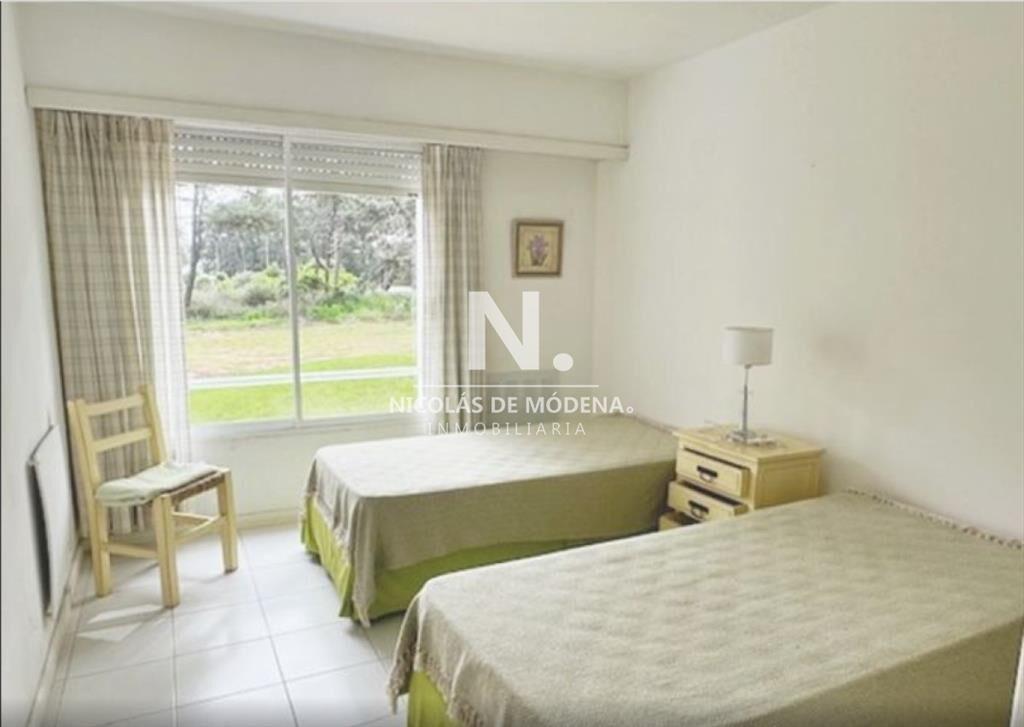 Apartamento en venta de 2 dormitorios en Punta