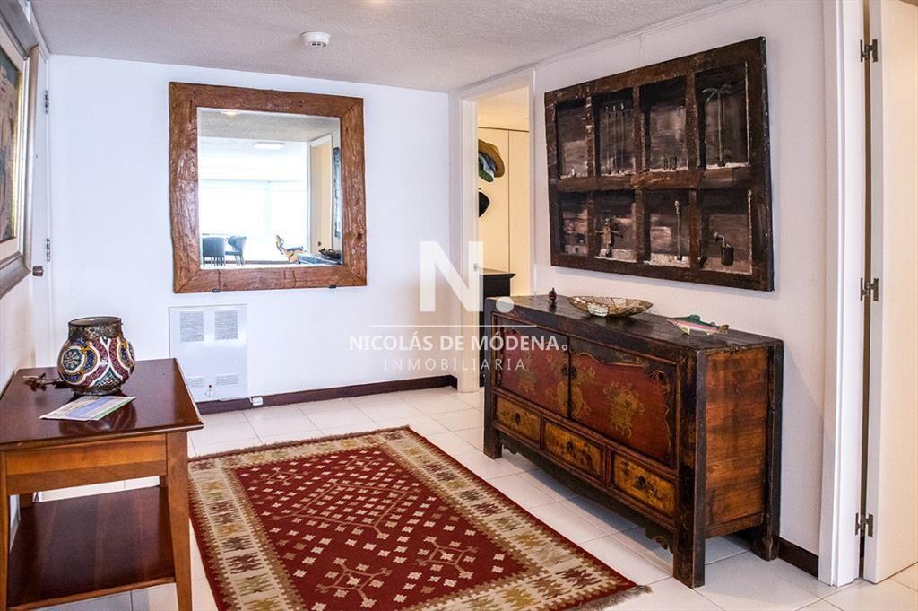 En venta apartamento en Tiburón II, de 3 con