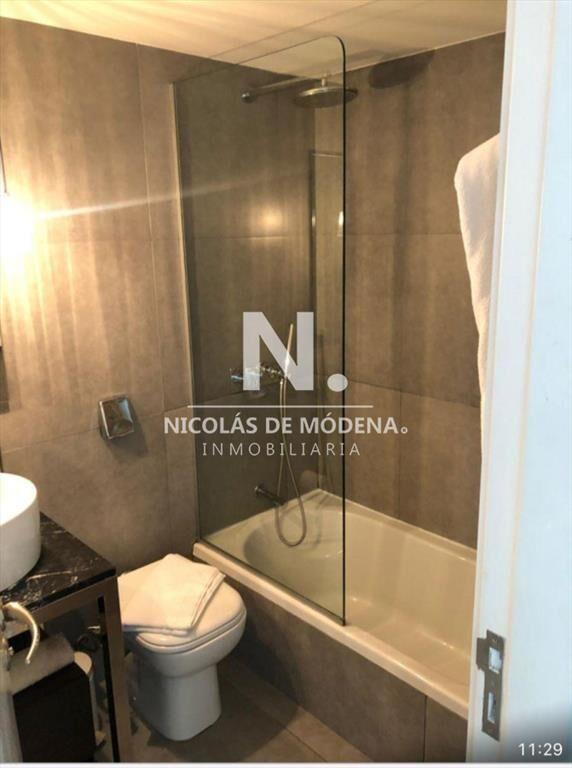 Vende Apartamento de 1 Dormitorio en Av. ? del