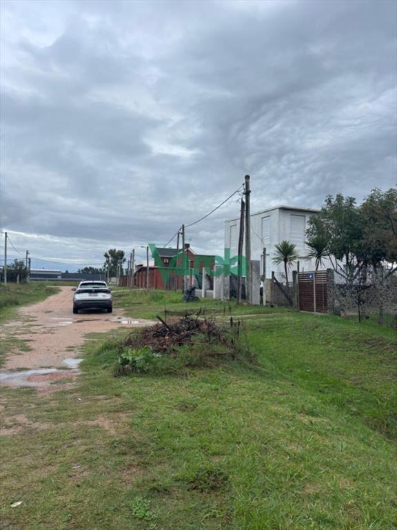 Terrenos próximo a Ruta 101, Hermoso Barrio.