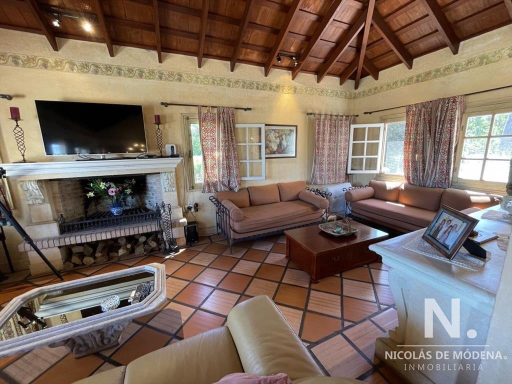 Hermosa casa con vista al mar
