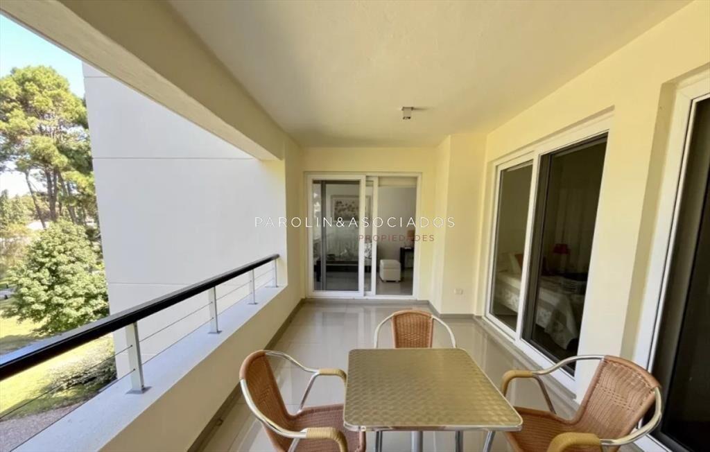 Apartamento en venta de 2 dormitorios en Solanas,