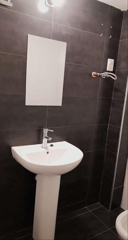 Alquiler de exclusivo Monoambiente con balcón Pocitos