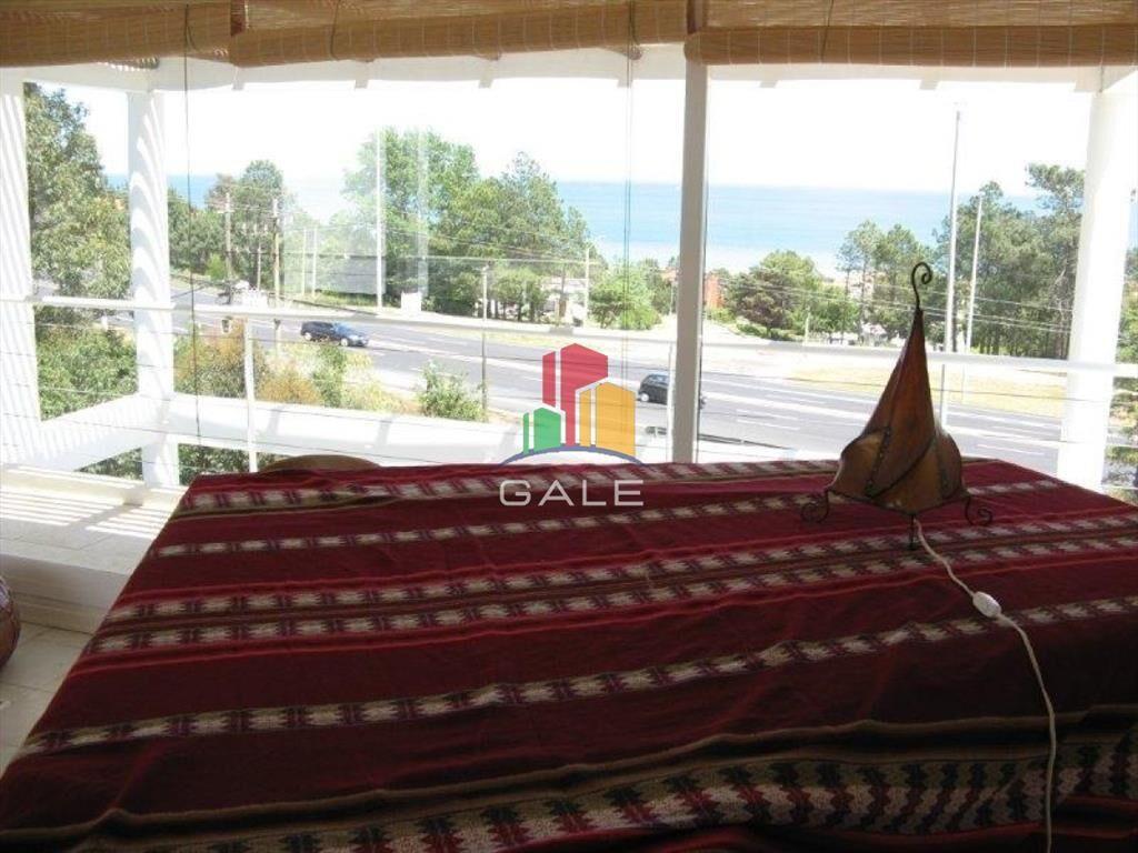 Majestuosa Casa Con Vista En Punta Ballena