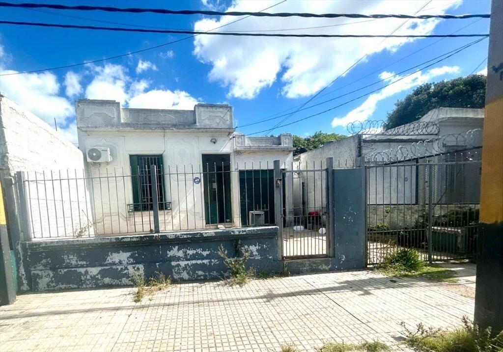 VENTA CASA EN UNIÓN, 8 DORMITORIOS, GARAJE