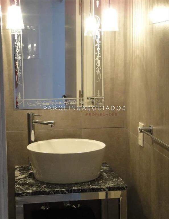 Apartamento en venta en torre Yoo, Punta del