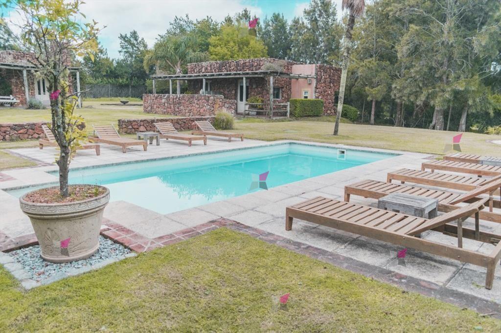 Hermosa Posada ! Lejos del ruido, cerca de todo !