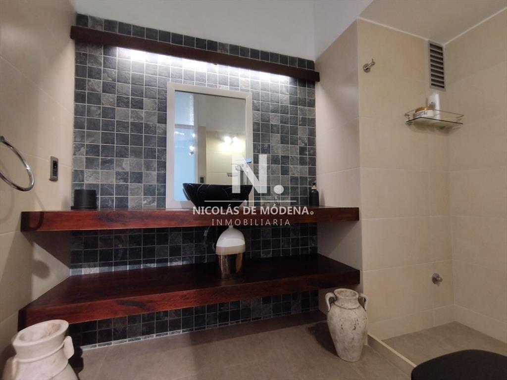 Apartamento de un dormitorio en venta en Punta