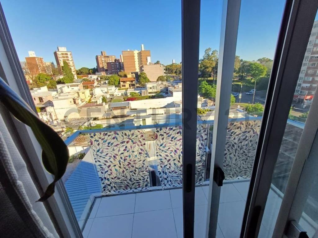 PENTHOUSE 1 por piso, 3 dor , Garaje, 3 Terrazas, pasos d...