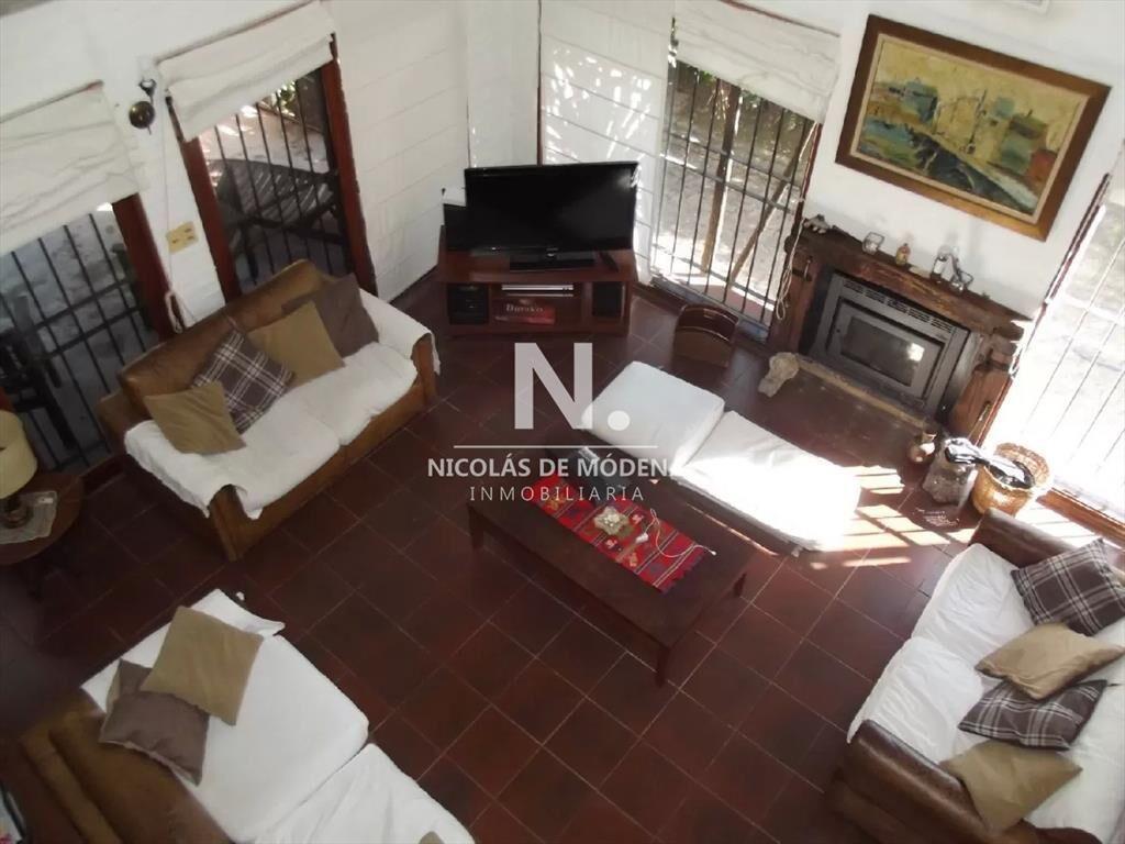 Casa de 4 dormitorios en Pinares, Punta del este
