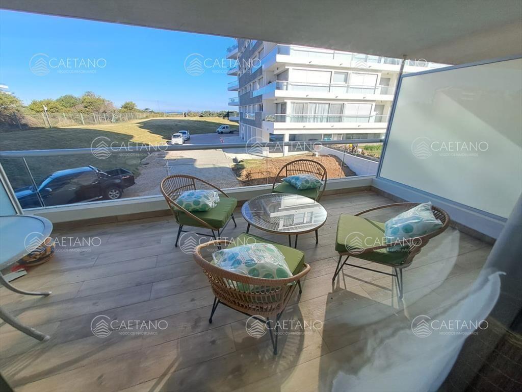Departamento de 2 dormitorios en venta, Playa Brava, Punta