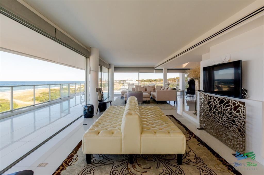 Penthouse duplex 4 dormitorios Playa Brava - del