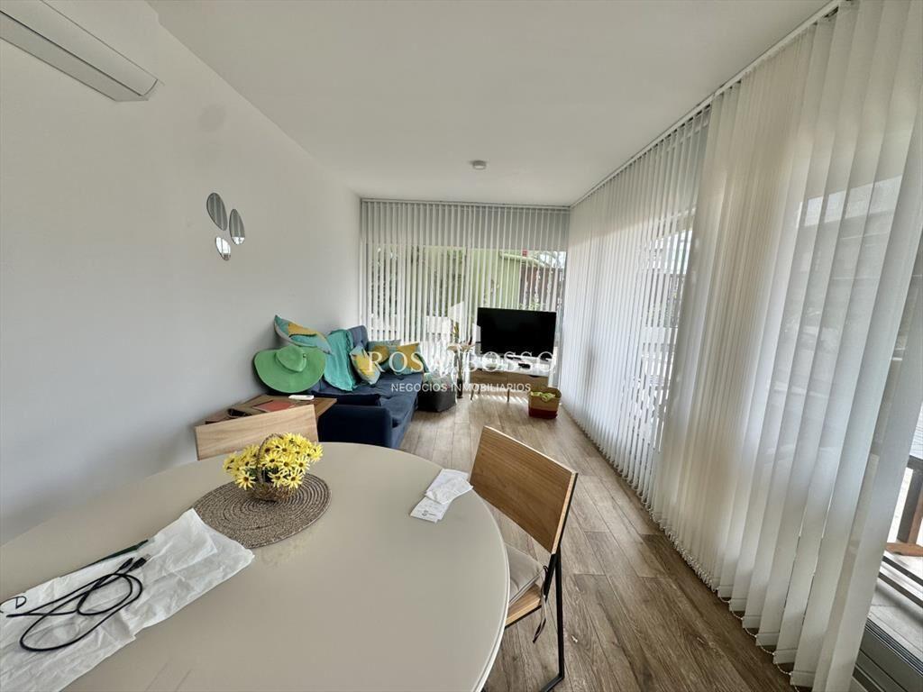 APARTAMENTO EN VENTA DE 1 DORMITORIO EN PENINSULA