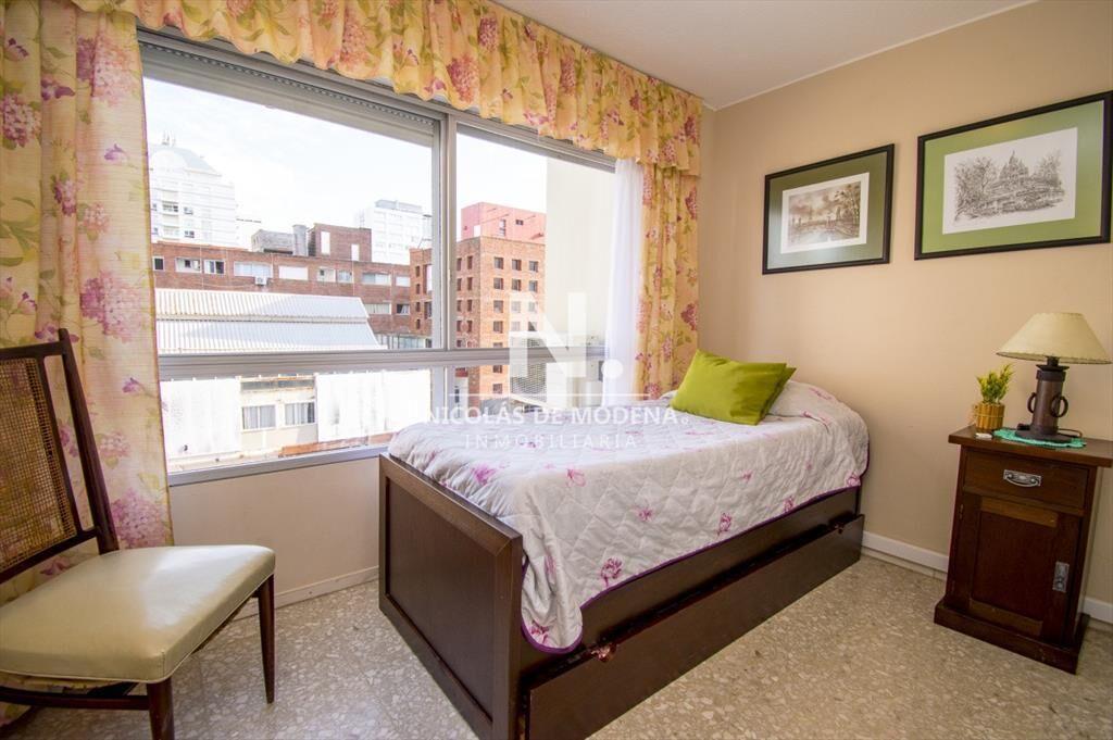Apartamento en venta de 3 dormitorios en Punta Del Este