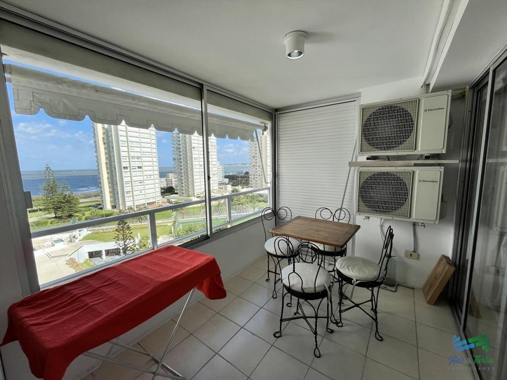 En venta apartamento 1 dormitorio y medio en del
