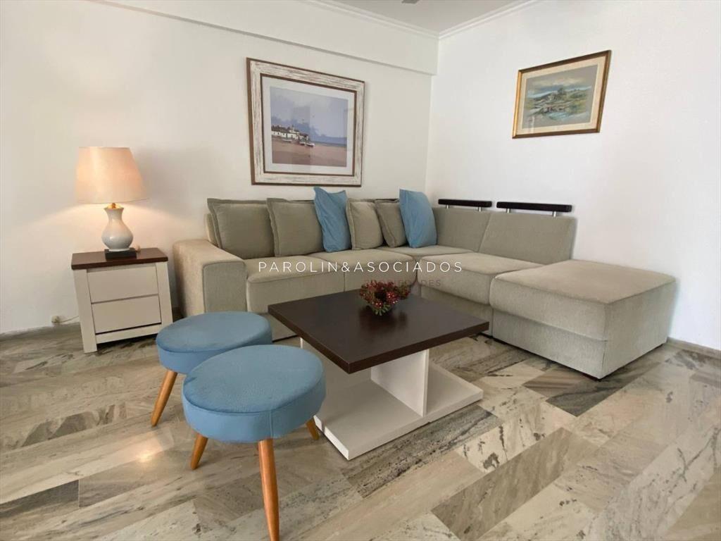 Departamento en Venta de 3 Dormitorios en Edificio Fontemar